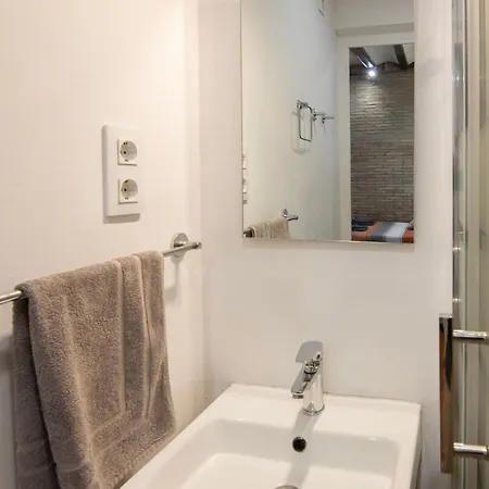 Apartment Gaudi Ramblas