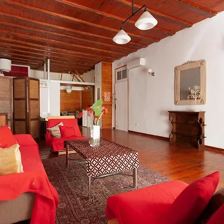 Apartment Gaudi Ramblas Barcelona