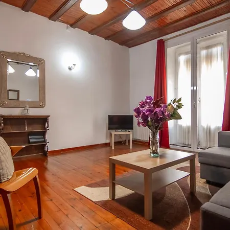 Apartmán Gaudí Ramblas Barcelona